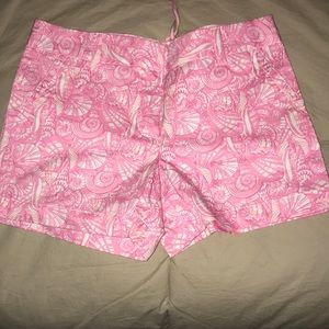 Vineyard Vines shorts
